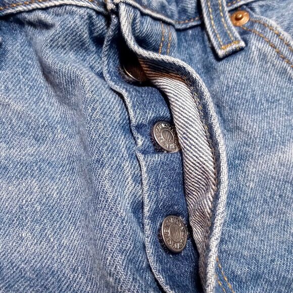 Levi’s 501 Distressed Cut Off Jeans Size 30 Button Fly Denim Jorts - Picture 2 of 9